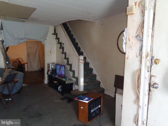 537 VAN KIRK ST, Philadelphia, PA 19120
