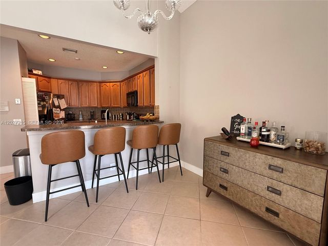 300 Cameron Dr, Weston, FL 33326