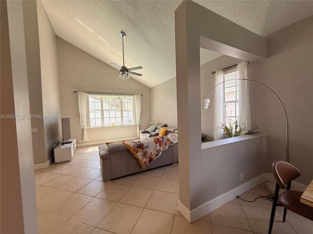 300 Cameron Dr, Weston, FL 33326