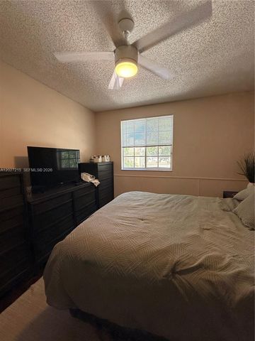 300 Cameron Dr, Weston, FL 33326
