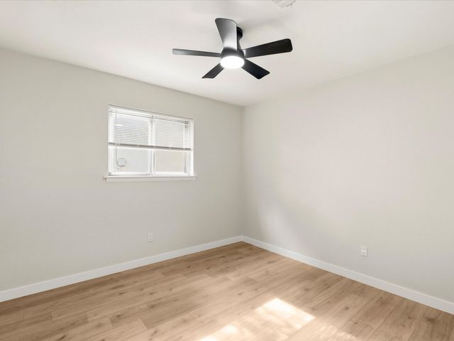 5925 Hanson Drive, Watauga, TX 76148