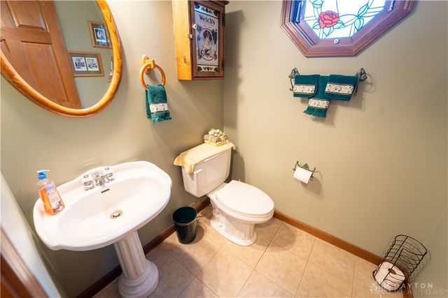 1376 Bartley Road, Dayton, OH 45414