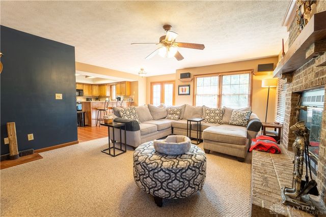 1376 Bartley Road, Dayton, OH 45414