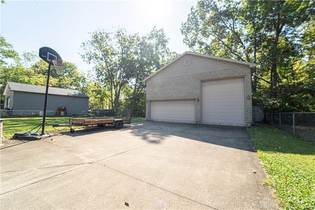 1376 Bartley Road, Dayton, OH 45414