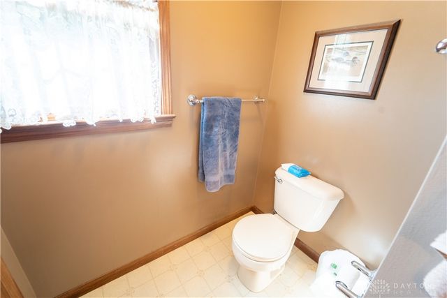 1376 Bartley Road, Dayton, OH 45414