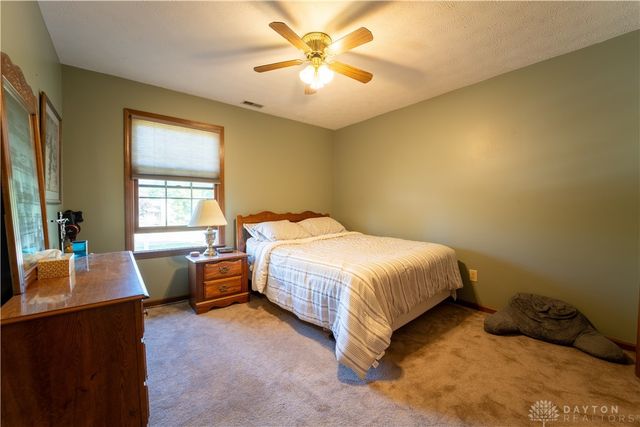 1376 Bartley Road, Dayton, OH 45414