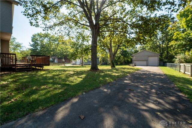 1376 Bartley Road, Dayton, OH 45414