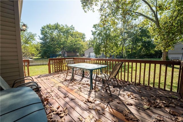 1376 Bartley Road, Dayton, OH 45414