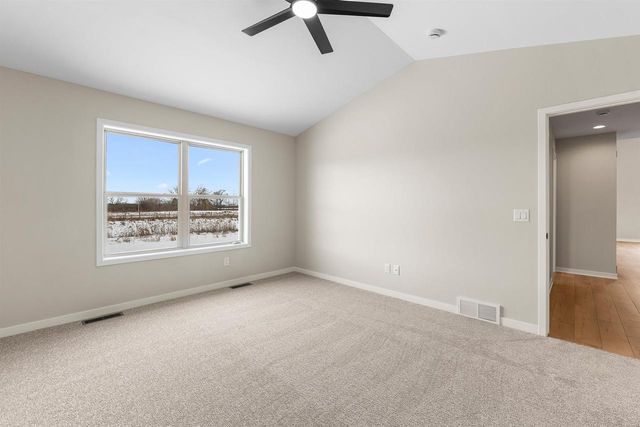 316 TWILIGHT TRAIL, Fond Du Lac, WI 54937