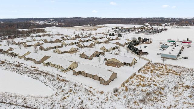 316 TWILIGHT TRAIL, Fond Du Lac, WI 54937