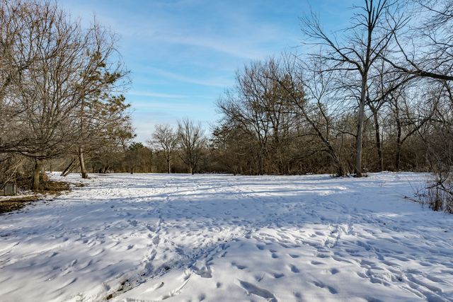 2985 87th Street, Darien, IL 60561