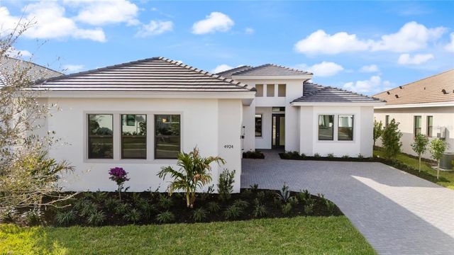 4924 EDISTO COURT, Lakewood Ranch, FL 34211