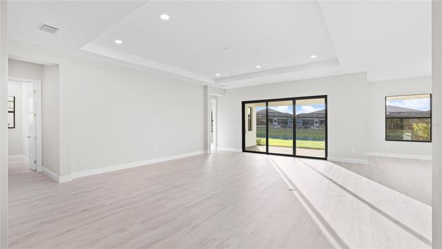 4924 EDISTO COURT, Lakewood Ranch, FL 34211