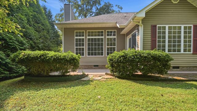 12200 Tobacco Road, Soddy Daisy, TN 37379