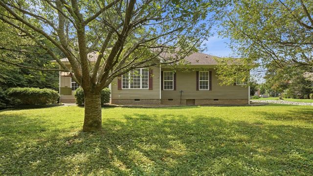 12200 Tobacco Road, Soddy Daisy, TN 37379
