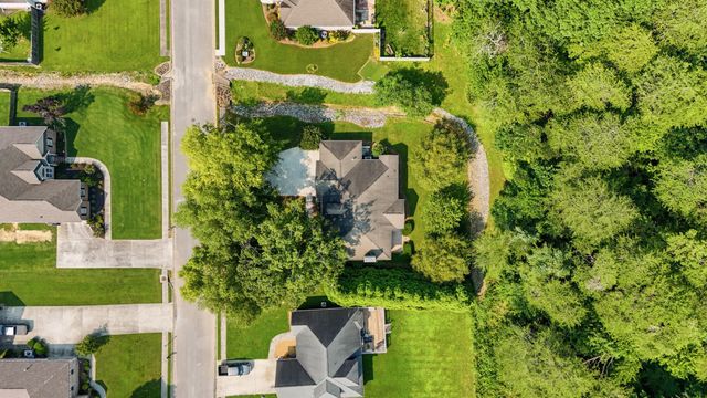 12200 Tobacco Road, Soddy Daisy, TN 37379