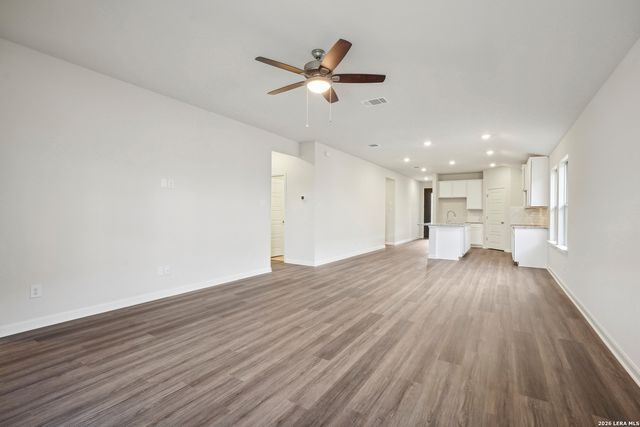 2916 Junction Bay Blank, Converse, TX 78109