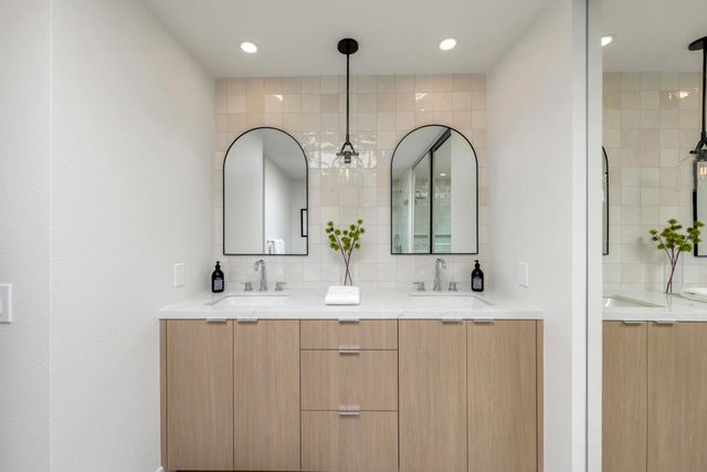 265 Calle Del Verano, Palm Desert, CA 92260