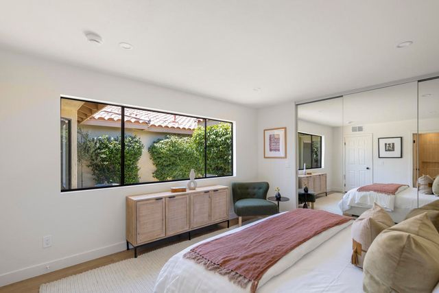 265 Calle Del Verano, Palm Desert, CA 92260