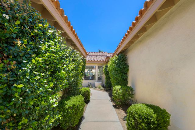 265 Calle Del Verano, Palm Desert, CA 92260