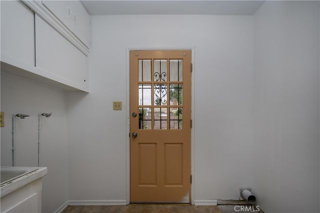 8144 Irondale Avenue, Winnetka, CA 91306