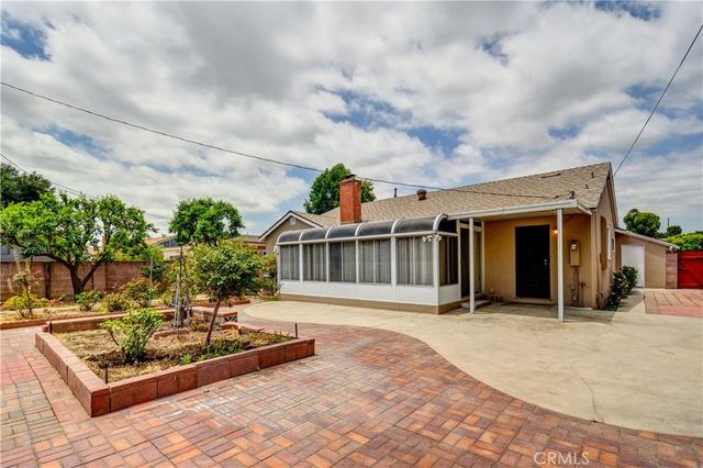 8144 Irondale Avenue, Winnetka, CA 91306