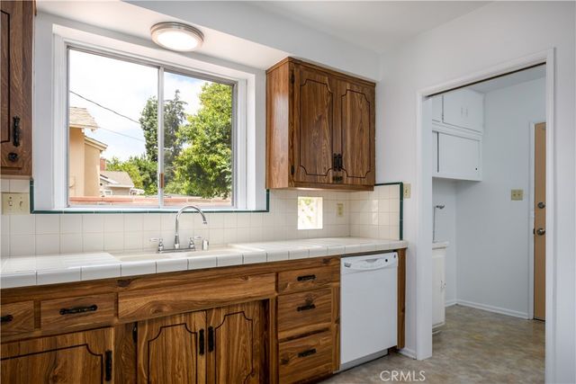 8144 Irondale Avenue, Winnetka, CA 91306