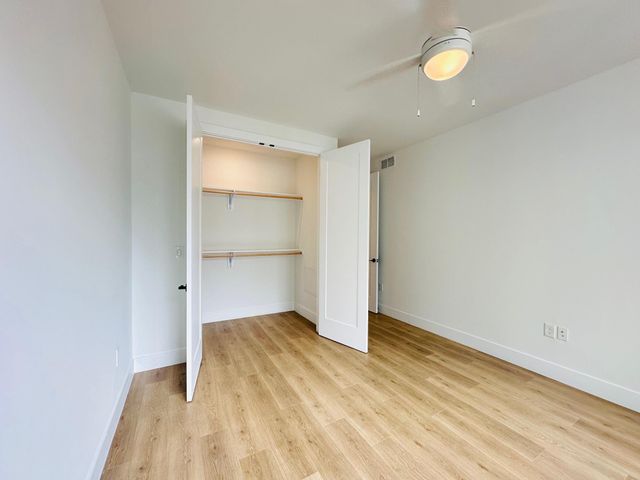 1701 Simond Ave NE 514, Austin, TX 78723