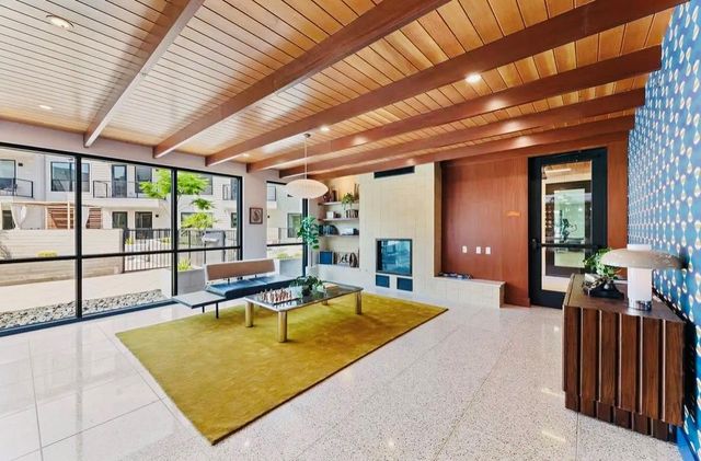 1701 Simond Ave NE 514, Austin, TX 78723
