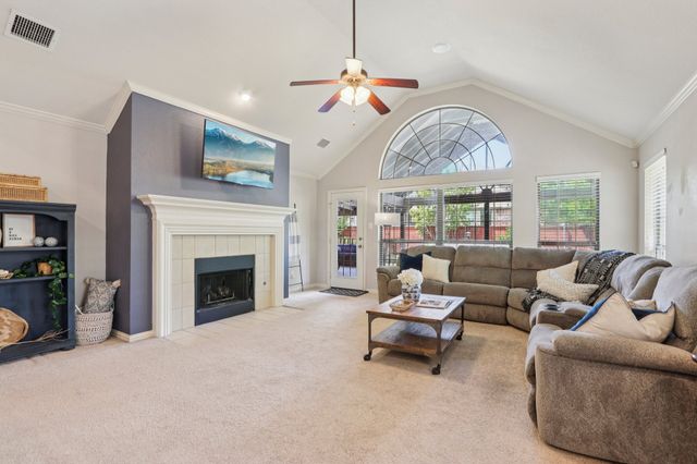 2905 Lincoln Drive, Melissa, TX 75454