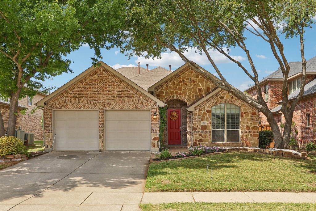 2905 Lincoln Drive, Melissa, TX 75454