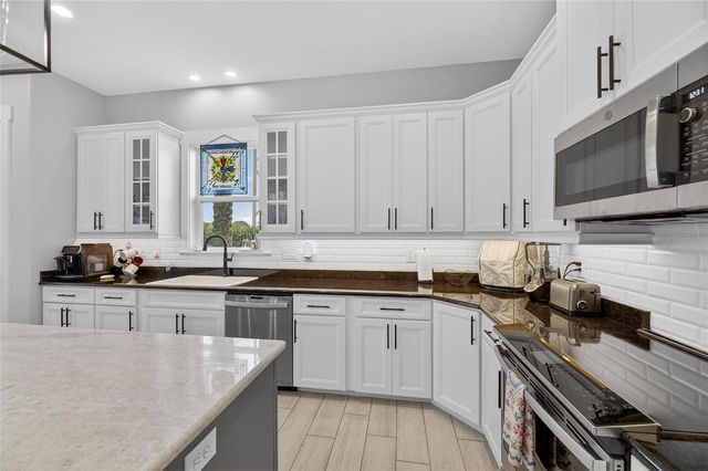 3287 RED TAIL HAWK DRIVE, Polk City, FL 33868