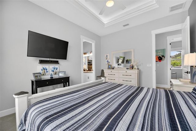 3287 RED TAIL HAWK DRIVE, Polk City, FL 33868