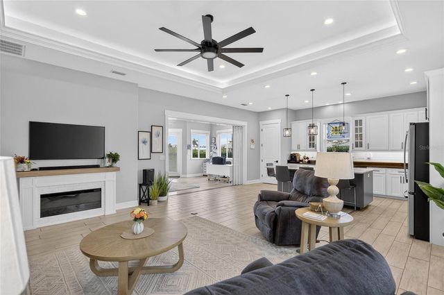 3287 RED TAIL HAWK DRIVE, Polk City, FL 33868