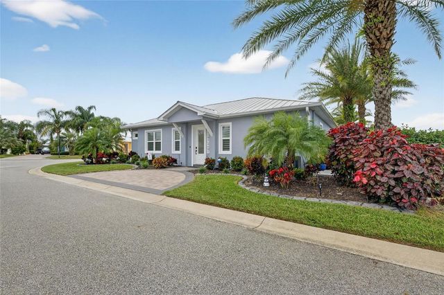 3287 RED TAIL HAWK DRIVE, Polk City, FL 33868