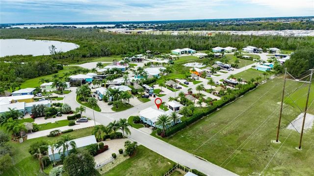 3287 RED TAIL HAWK DRIVE, Polk City, FL 33868