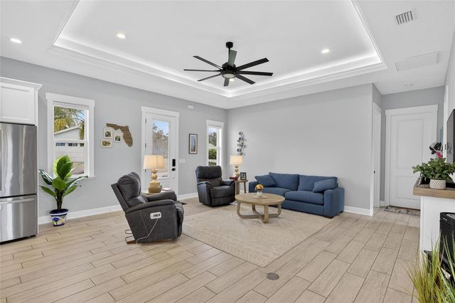 3287 RED TAIL HAWK DRIVE, Polk City, FL 33868