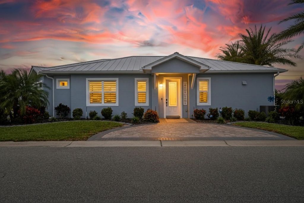 3287 RED TAIL HAWK DRIVE, Polk City, FL 33868