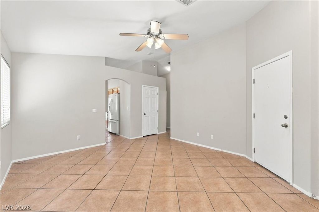 8929 Crooked Shell Avenue, Las Vegas, NV 89143 — photo 5