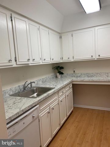 192 E CHELSEA CIR, Newtown Square, PA 19073