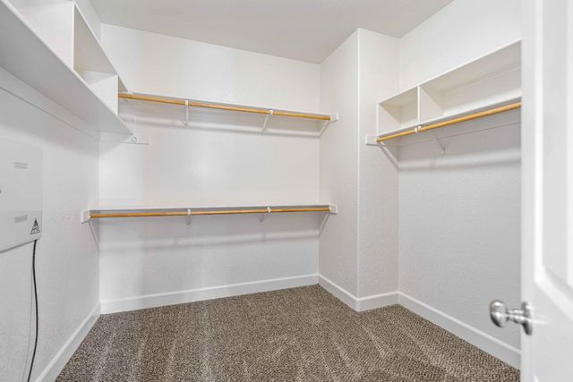 1715 Limestone Dr, Ripon, CA 95366