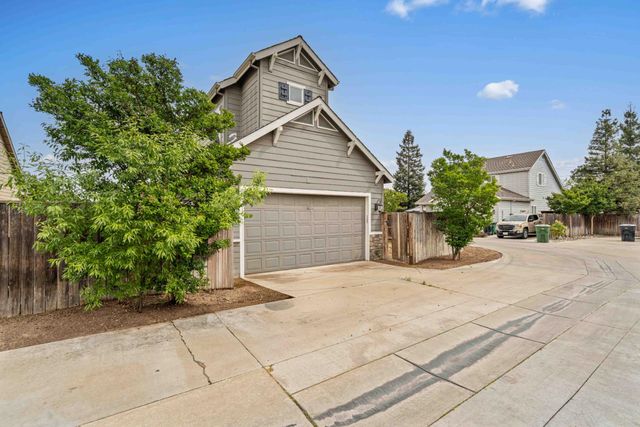 1715 Limestone Dr, Ripon, CA 95366