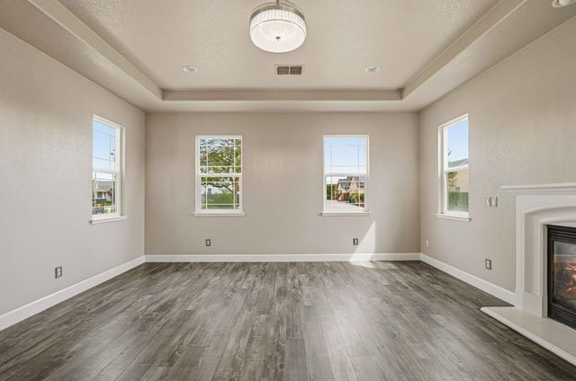 1715 Limestone Dr, Ripon, CA 95366