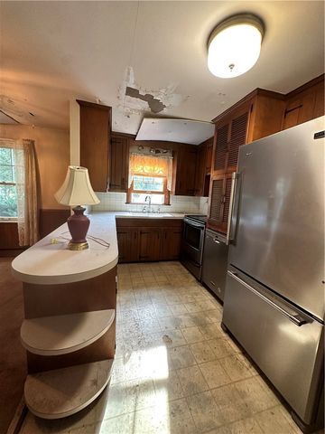3848 Diamond Hill Road, Cumberland, RI 02864