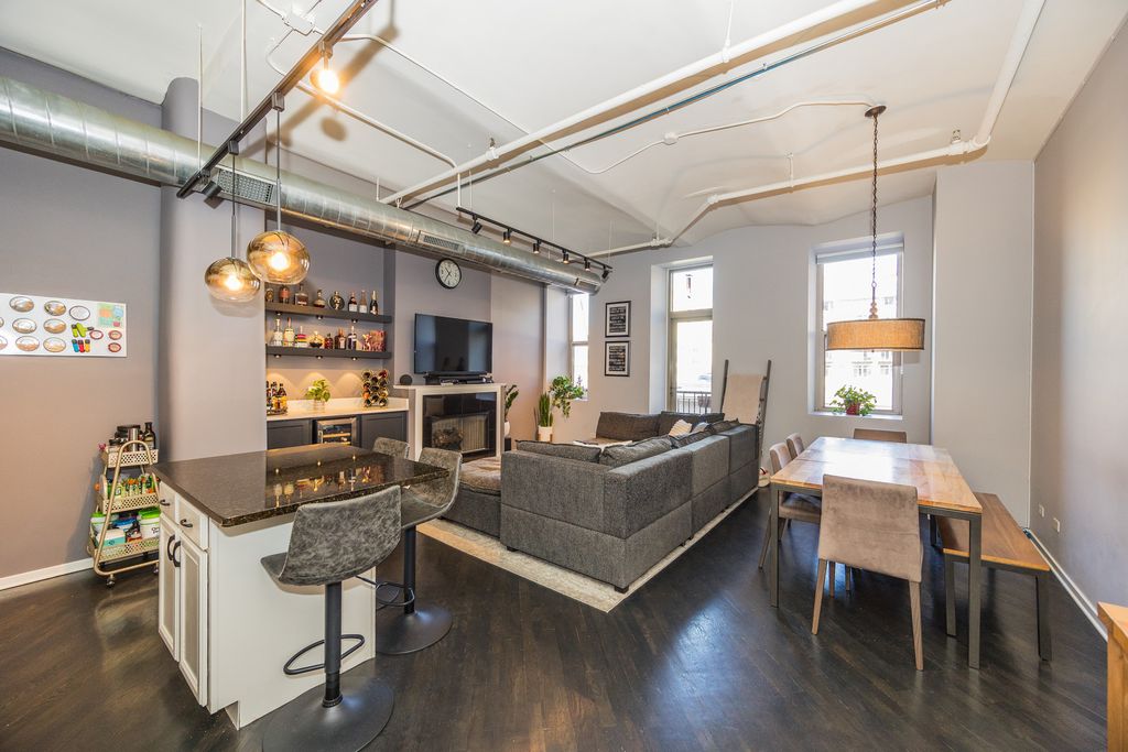 500 S Clinton Street 242, Chicago, IL 60607 — photo 2