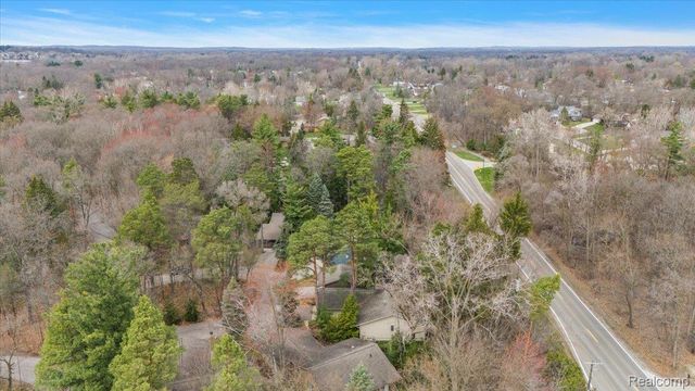 2275 FOREST GLEN, West Bloomfield Charter Township, MI 48324