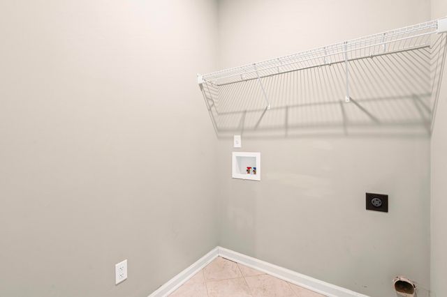 90 CHICKASAW TRACE DR, Oakland, TN 38060