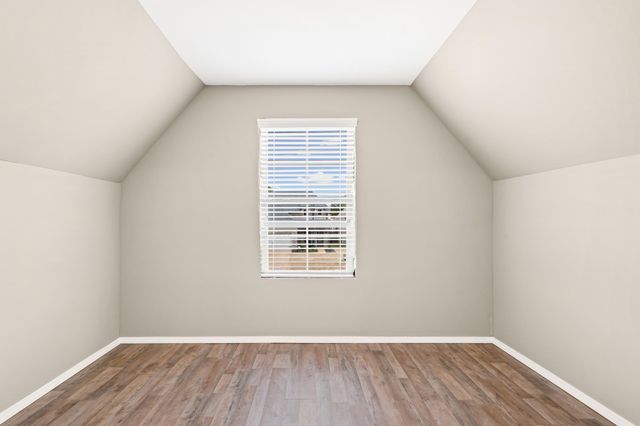 90 CHICKASAW TRACE DR, Oakland, TN 38060