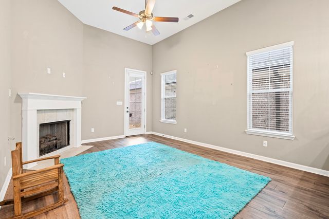 90 CHICKASAW TRACE DR, Oakland, TN 38060