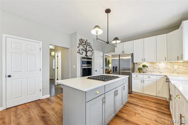 2 Meramec Shores Court, O'fallon, MO 63366